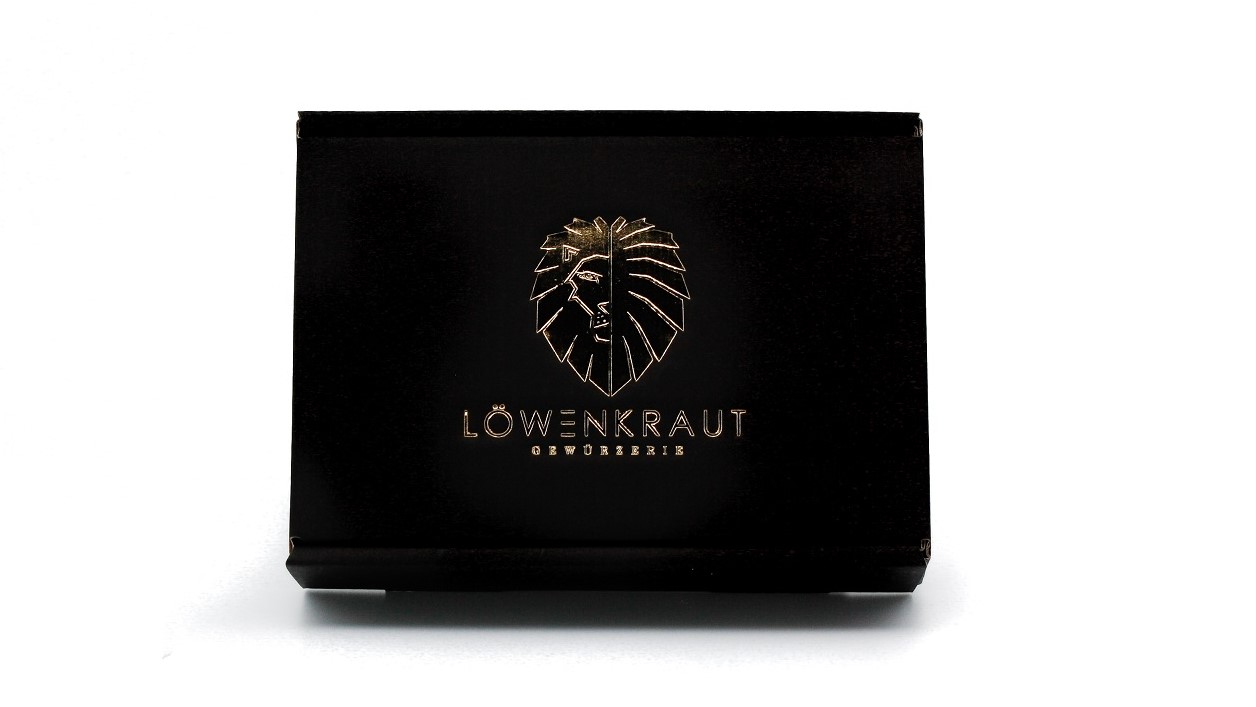 Edle Geschenkbox mit LÖWENKRAUT Prägung